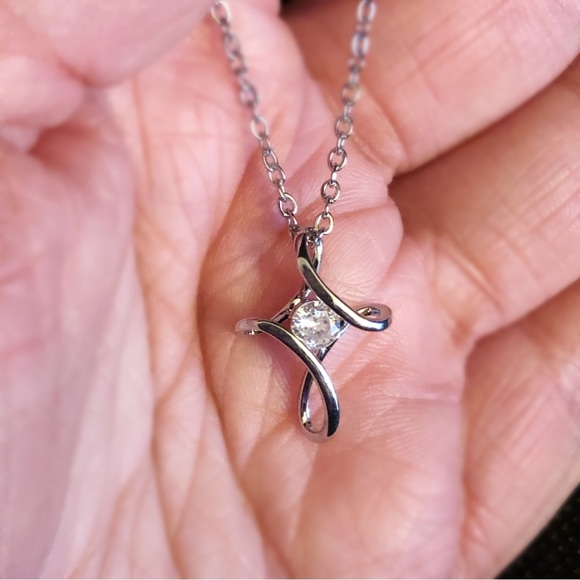 925 Sterling Silver Swirly Cross Necklace with 1/4ct Synthetic Diamond - Picture 6 of 9